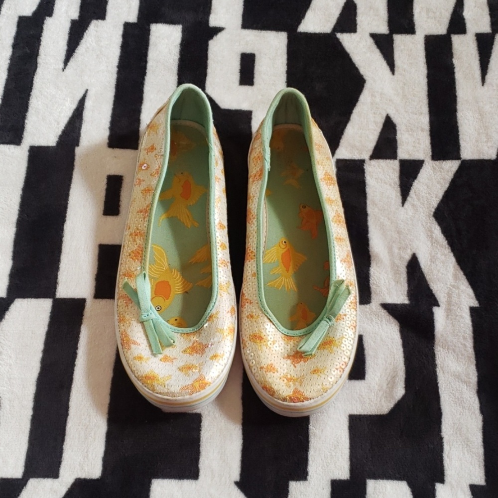 Rare Goldfish Keds tennis shoes